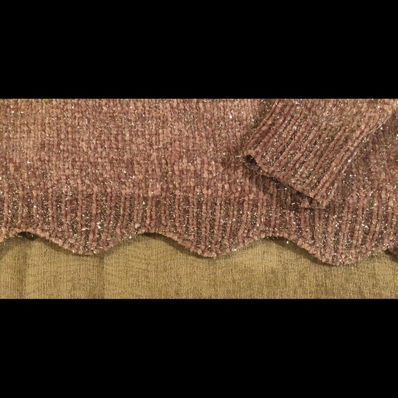 Altar’d state pink sweater woven with silver metallic thread size S/M - Picture 3 of 3